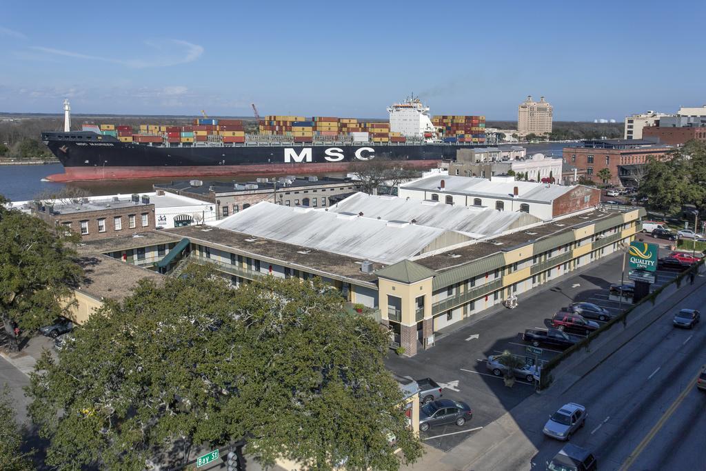 Quality Inn Savannah Historic District Экстерьер фото